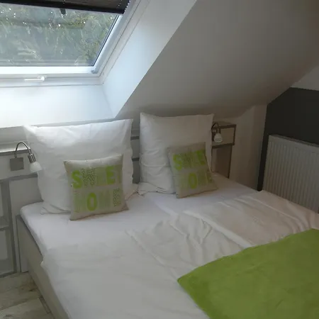 Pensión Gutshof Zum Adlernest Arnsnesta