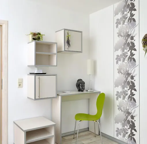 Gutshof Zum Adlernest Arnsnesta