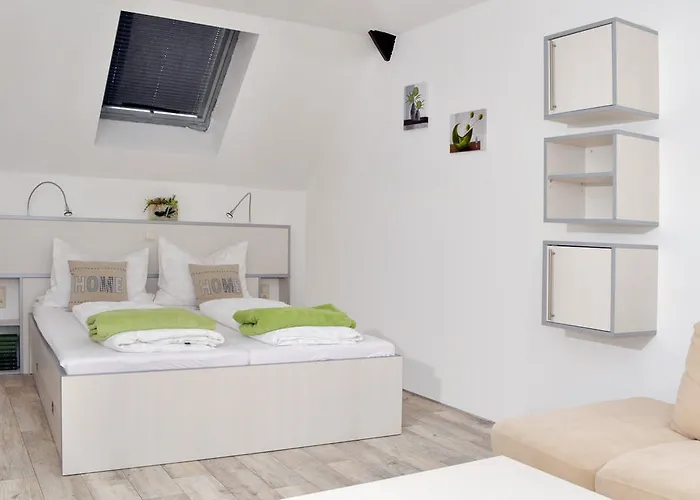 Gutshof Zum Adlernest Arnsnesta