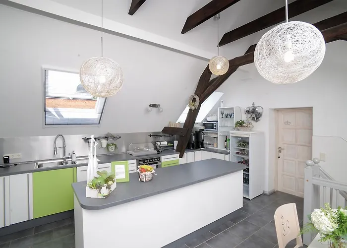 Penzion Gutshof Zum Adlernest 3*