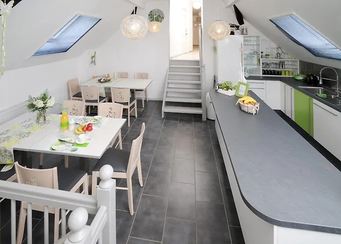 Gutshof Zum Adlernest Arnsnesta